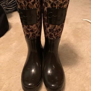Coach rain boots cheetah